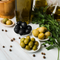 Aceitunas y condimentos